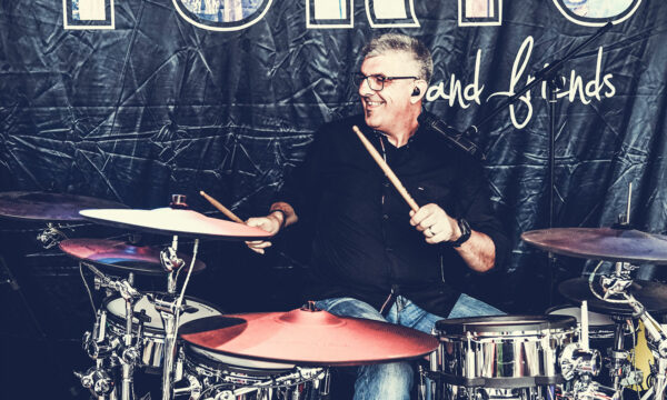 james-torto-partyband-gallerie-2025-04 james-torto-partyband-gallerie-2025-04