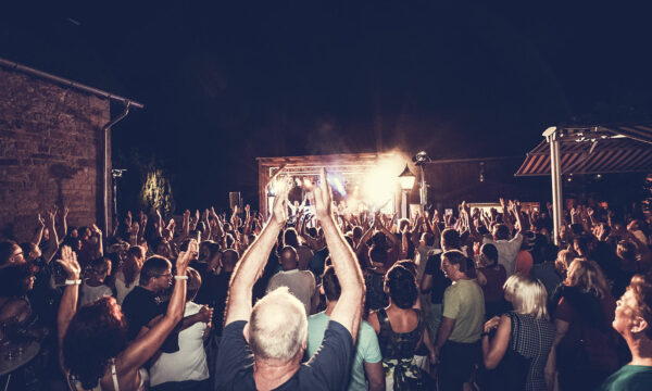 james-torto-partyband-gallerie-2025-17 james-torto-partyband-gallerie-2025-17