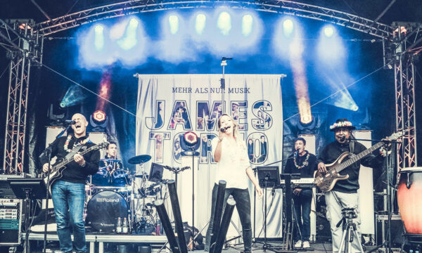 james-torto-partyband-gallerie-2025-32 james-torto-partyband-gallerie-2025-32